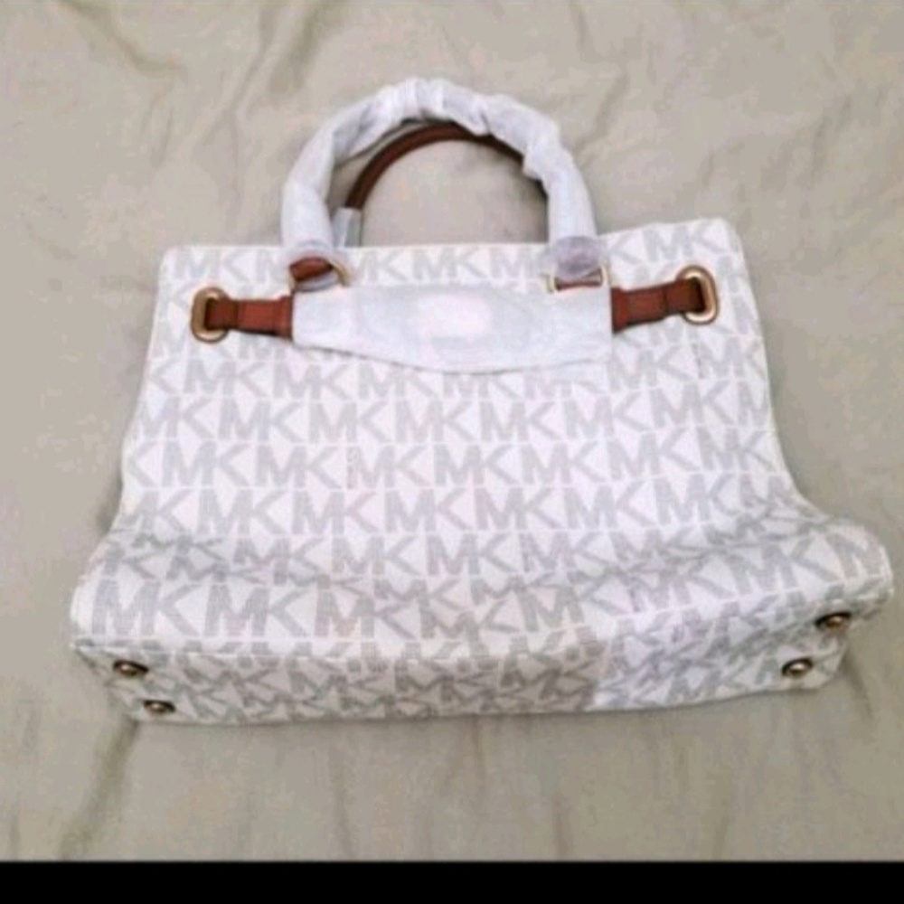 Michael Kors Hamilton Vanilla Tote